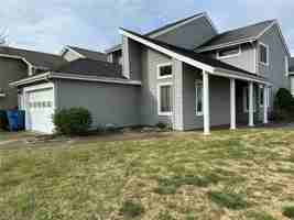 featured image of 913 Lord Dunmore Dr