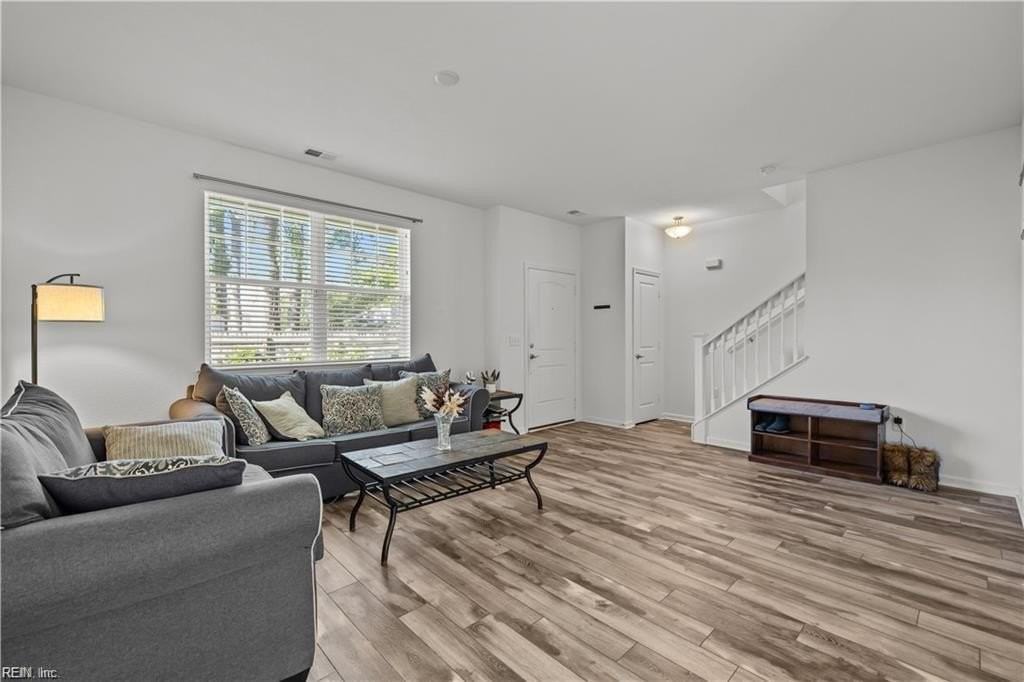 5024 Hawkins Mill Way - Photo 5 of 29