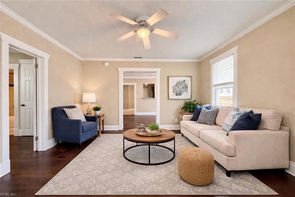 319 Forrest Ave - Photo 3 of 31