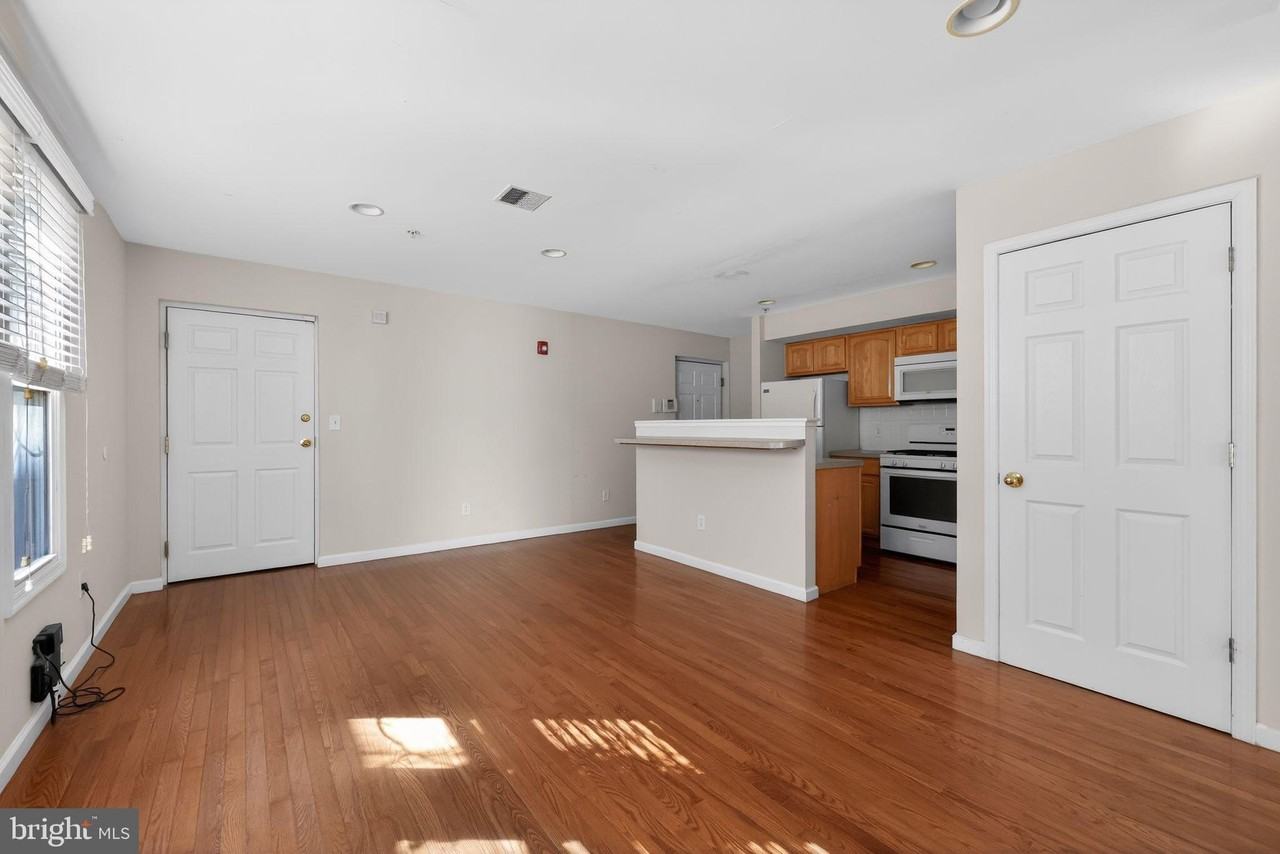 1521 N 15th St Apt 6 - Photo 7 of 30