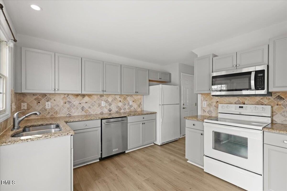 102 Mint Hill Dr - Photo 5 of 32