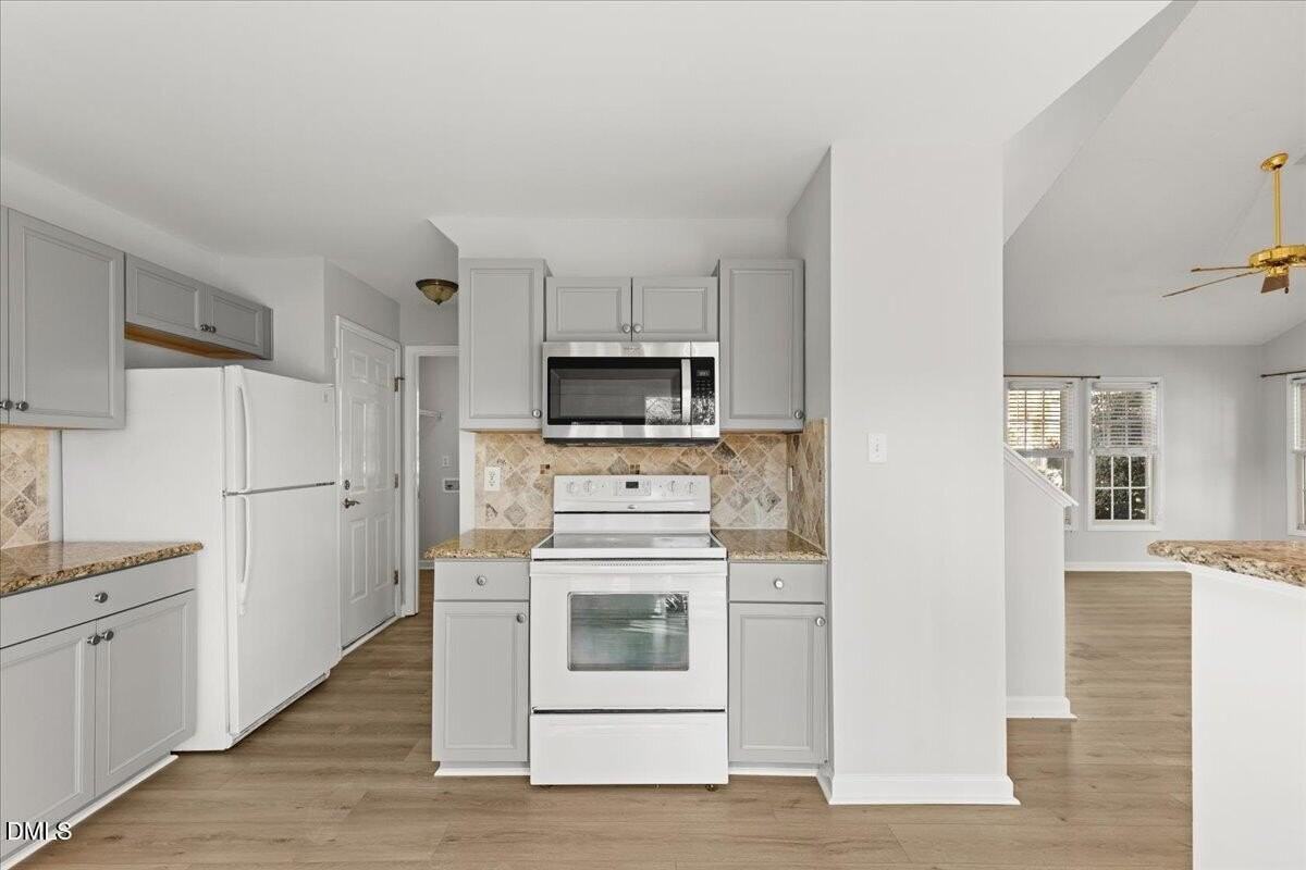 102 Mint Hill Dr - Photo 6 of 32