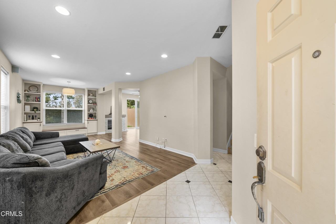 5297 Paseo Ricoso - Photo 5 of 43