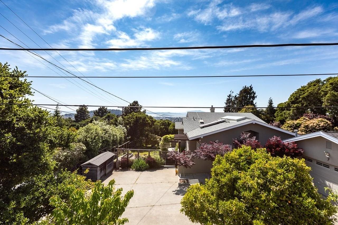 25 Stratford Rd - Photo 6 of 44