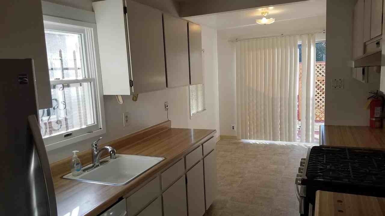 3112 Harper St - Photo 4 of 11