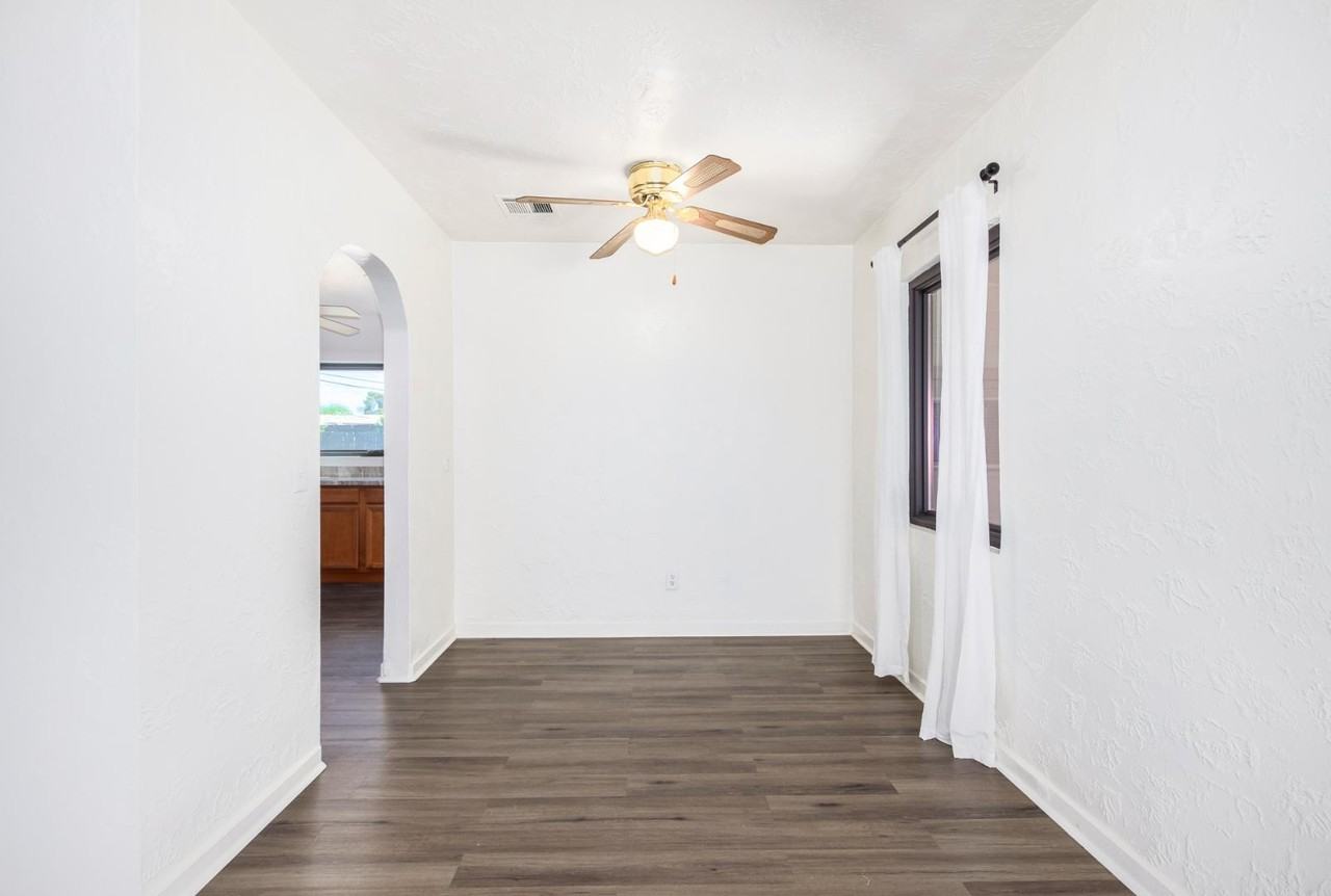 4613 N 11th Pl - Photo 6 of 10