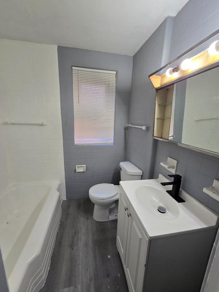 3150-3152 Pennsylvania Ave - Photo 4 of 7