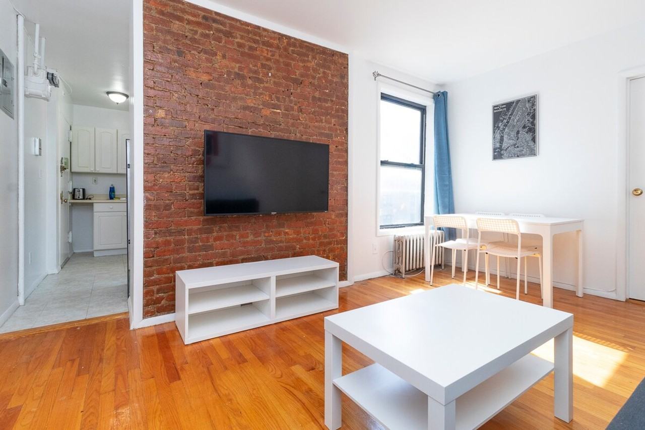 1789 1st Avenue - Photo 3 of 30