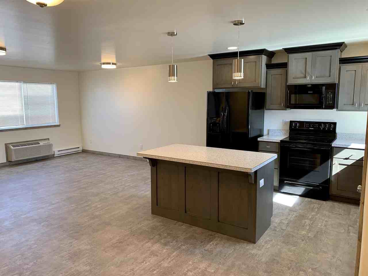 800 Gibbon St #3 - Photo 3 of 14