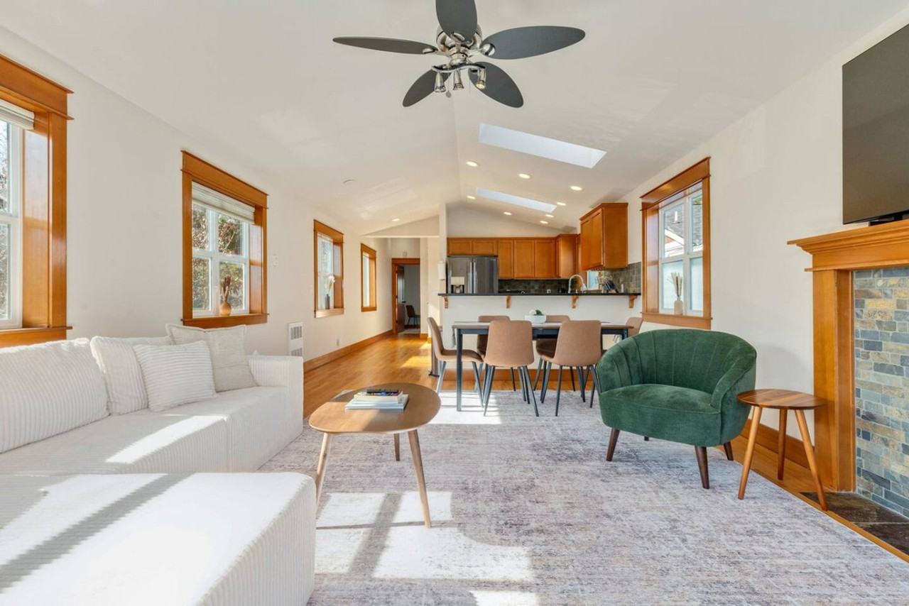 3006 Sw Hinds St #1499147P - Photo 3 of 50