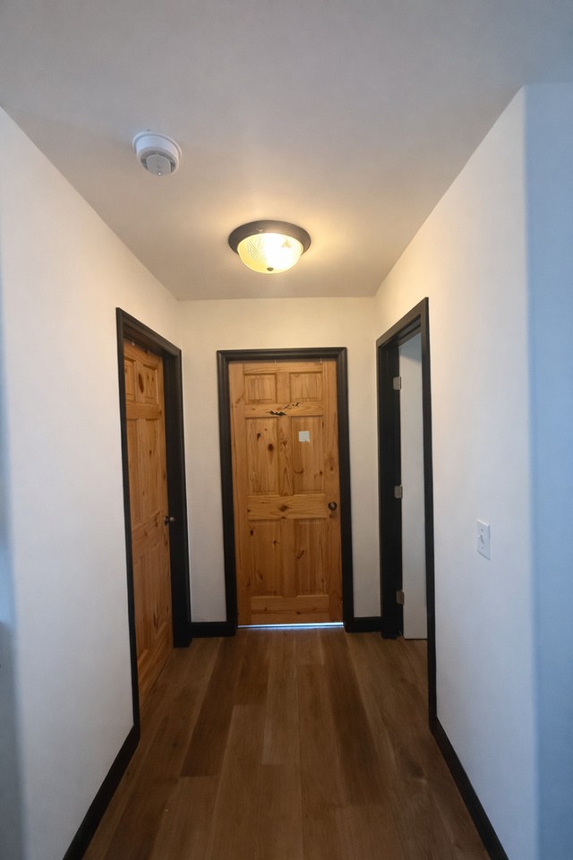 1287 W 36th Pl - Photo 7 of 11