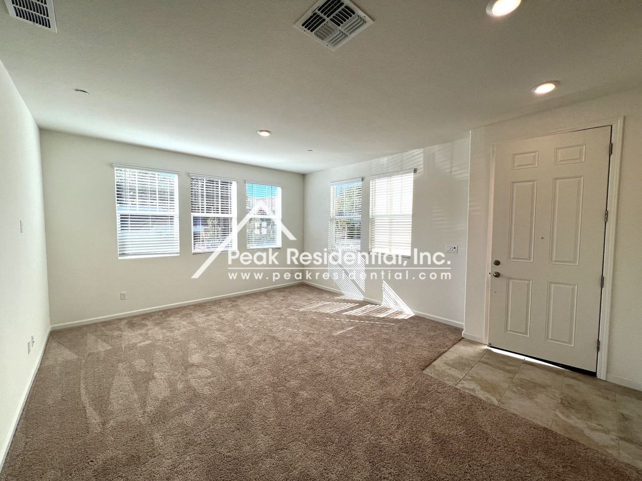 7949 Arcadia Dr - Photo 4 of 25