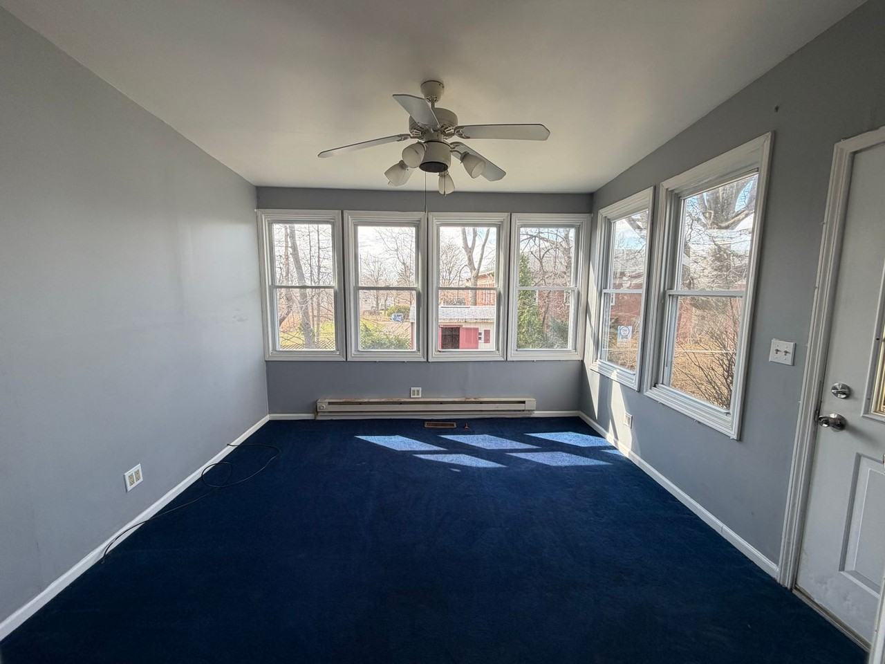 1090 Hartford Ave - Photo 2 of 15