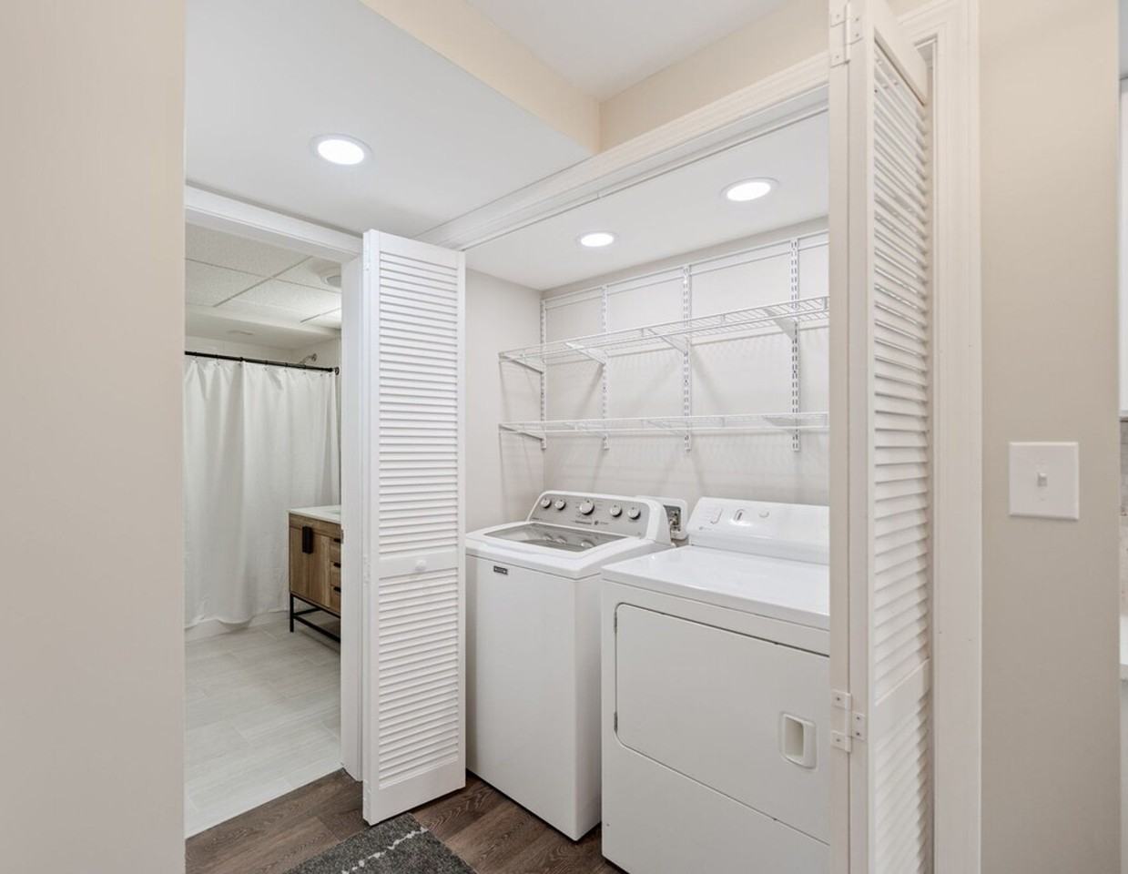 22051 W Taylor Rd #1285046P - Photo 7 of 24