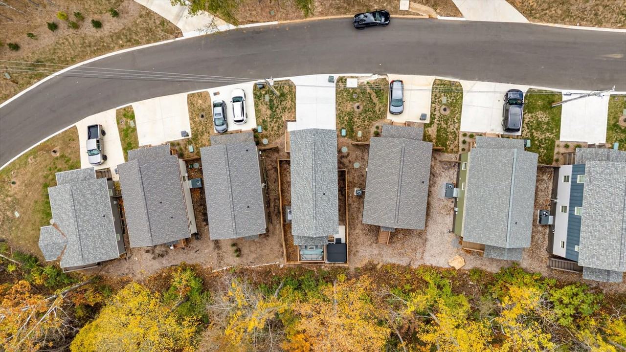 323 Kellys Ferry Pl #1352406P - Photo 5 of 28