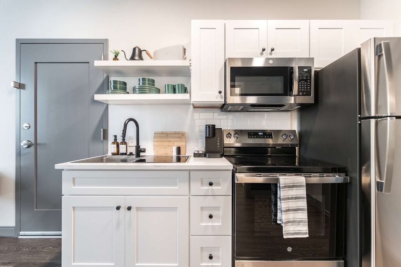 520 Martin Luther King Jr Blvd #1356303P - Photo 5 of 18