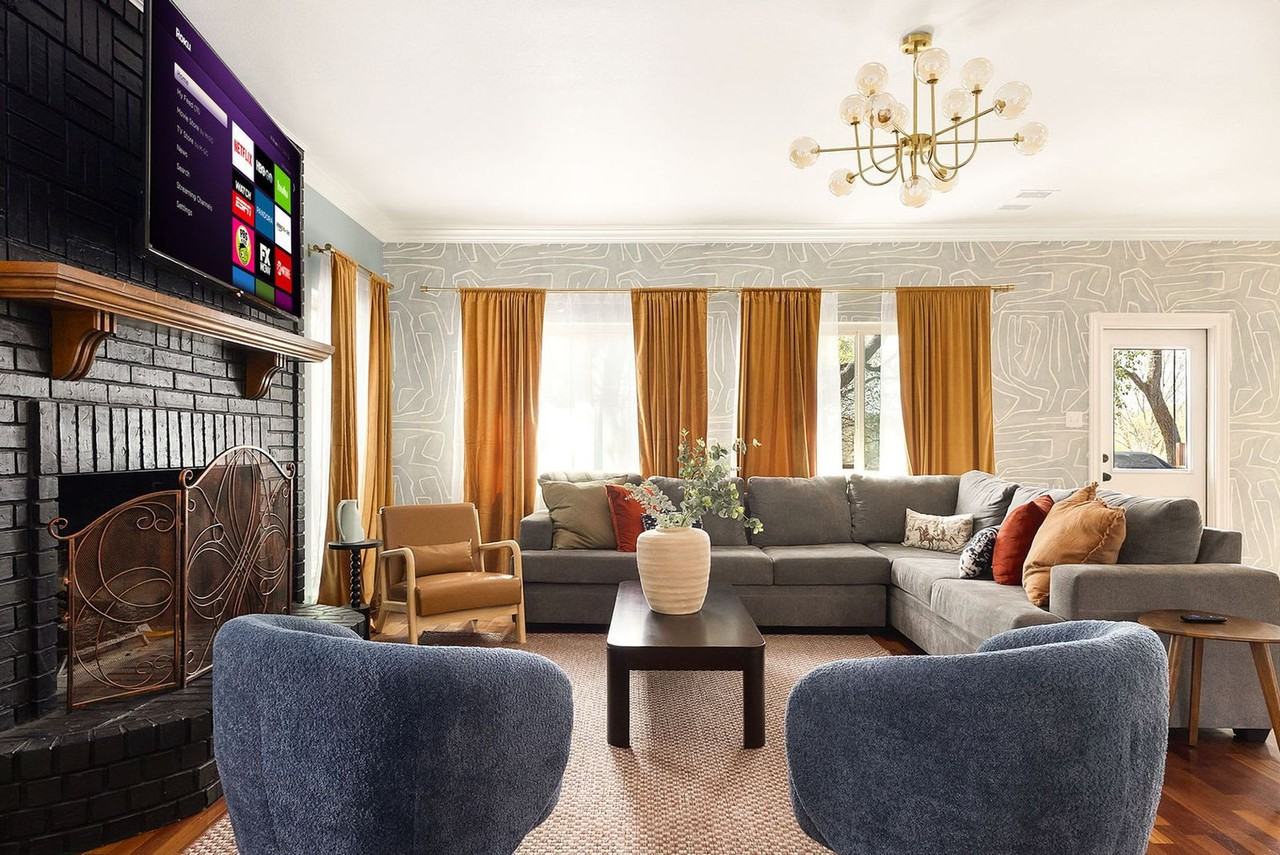 13702 Yellow Oak Cir #1369235P - Photo 2 of 50