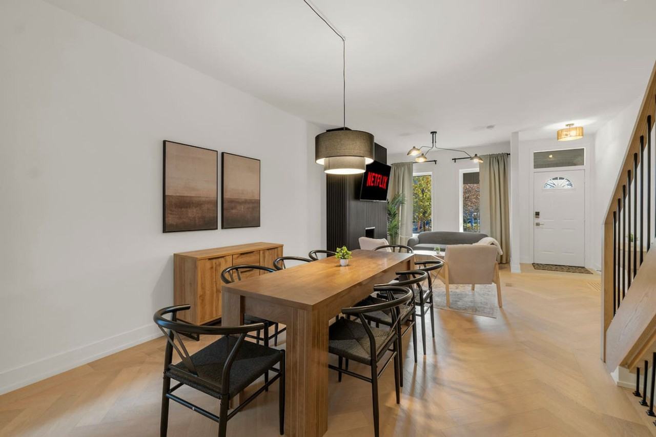 24 Denison Sq #1403813P - Photo 2 of 50