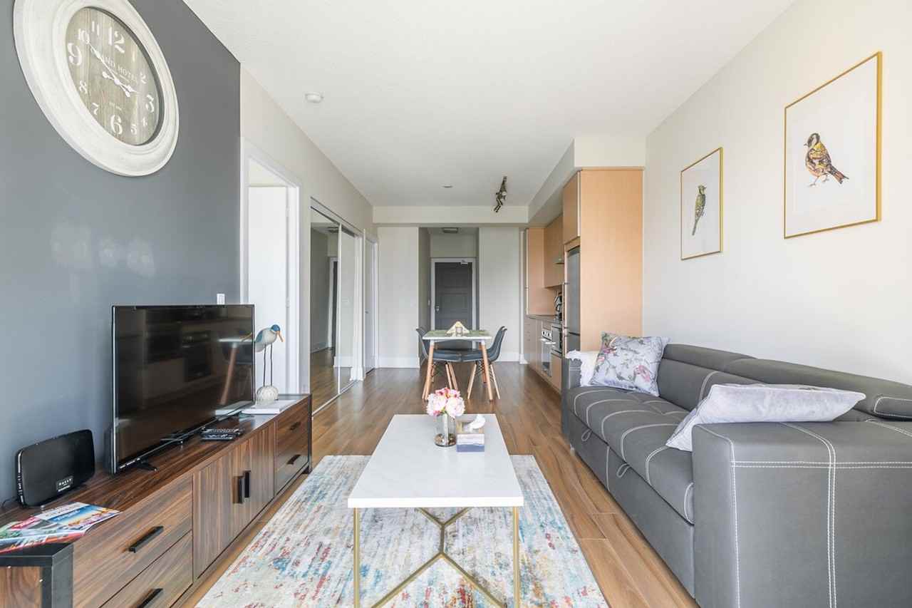 8 John Street - Photo 2 of 27