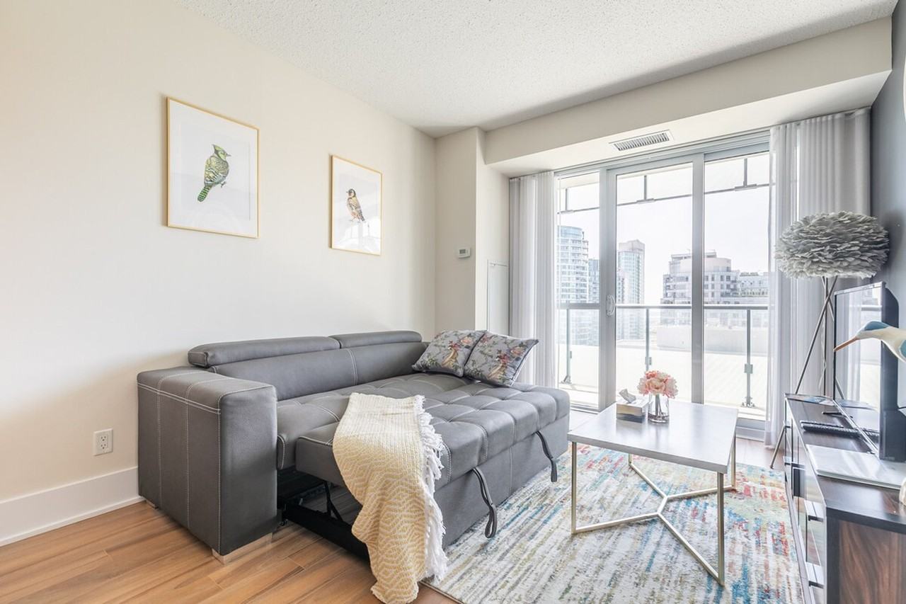 8 John Street - Photo 4 of 27