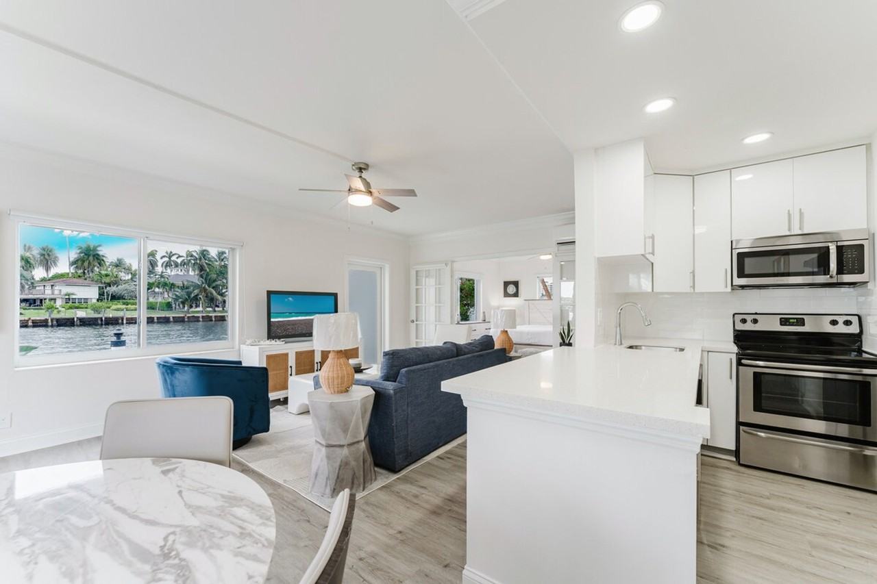 1035 Spanish River Rd #1424305P - Photo 7 of 50