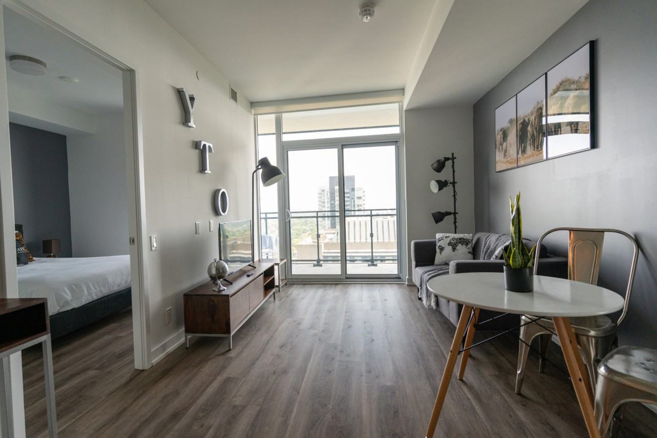 35 Greenfield Ave #1293840P - Photo 3 of 11