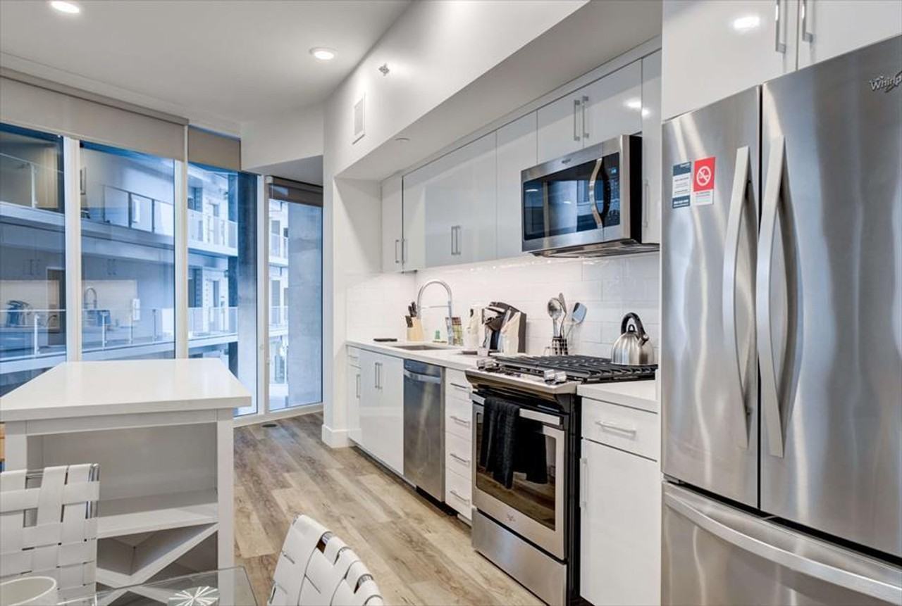 100 Park Blvd #1467089P - Photo 4 of 15