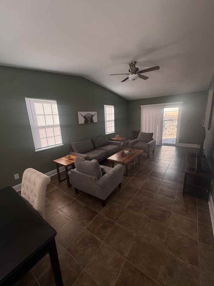 5765 Heritage Ests #1472906P - Photo 4 of 42