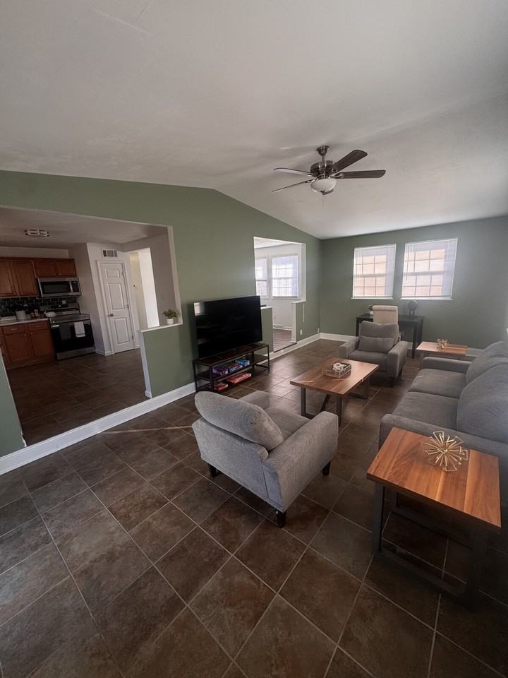 5765 Heritage Ests #1472906P - Photo 7 of 42