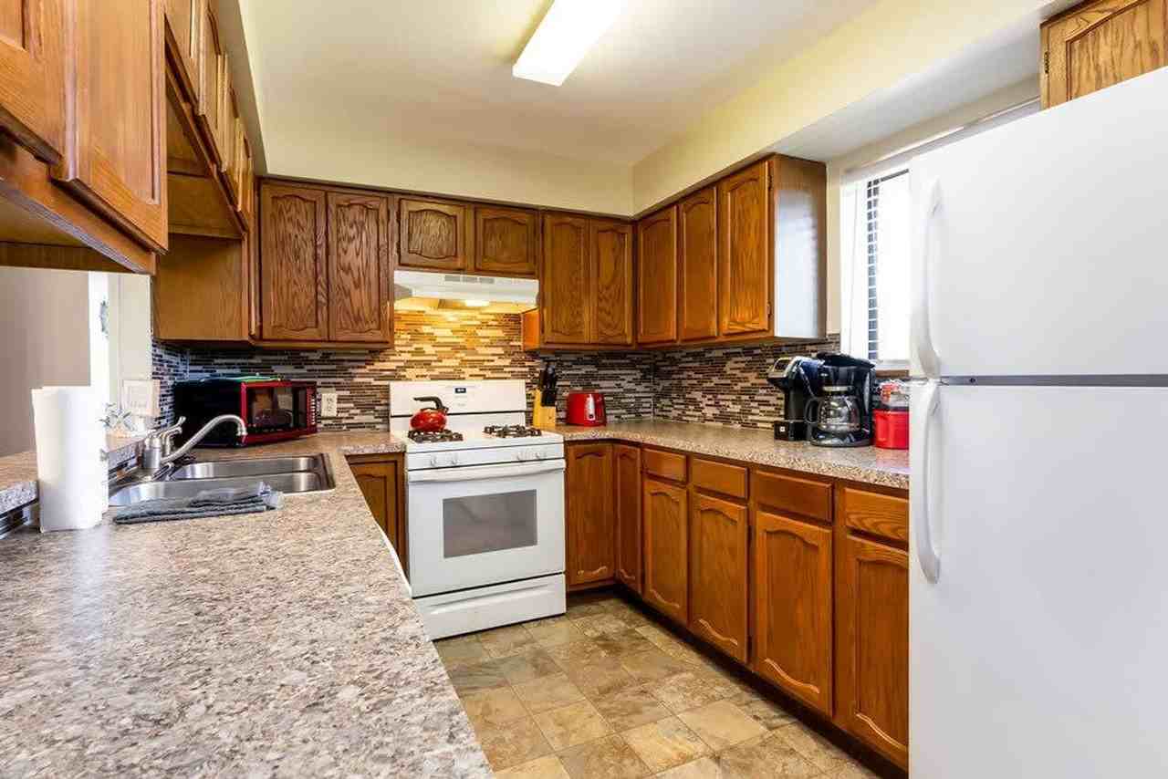 6542 Bella Vista Drive Northeast - Photo 7 of 20