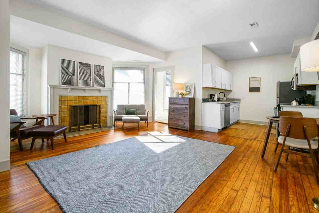 1848 E 89th St #1496043P - Photo 6 of 15