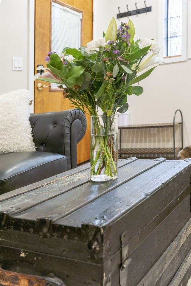 3109 6th Avenue - Photo 3 of 21