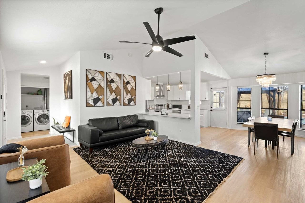 4629 Amherst Ln #1502184P - Photo 4 of 36