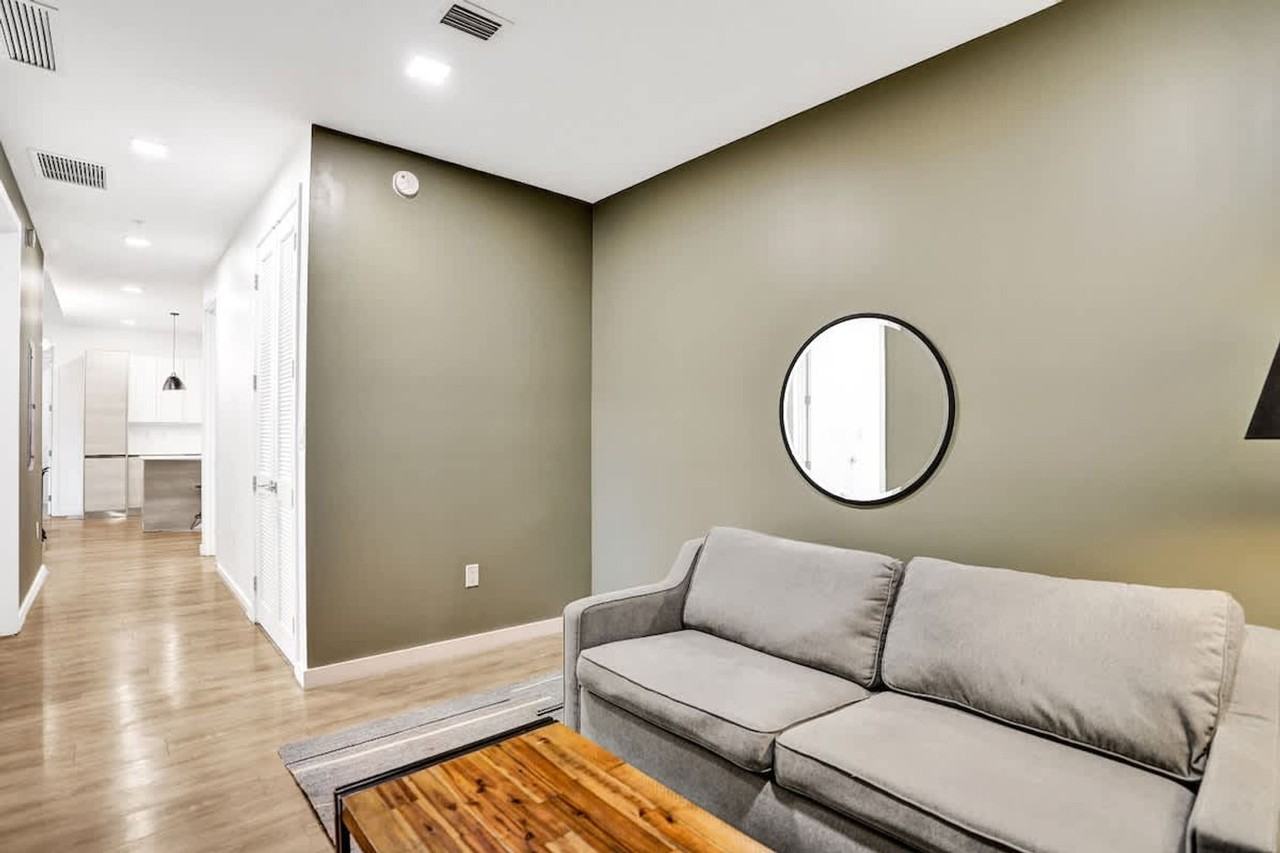 1220 17th Street - Photo 4 of 50