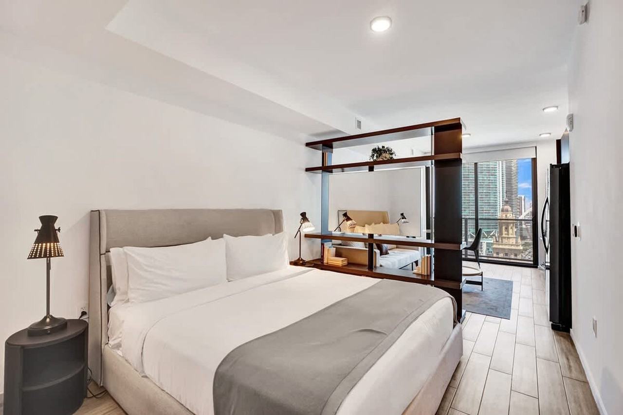 398 Ne 5th St #1504079P - Photo 6 of 50