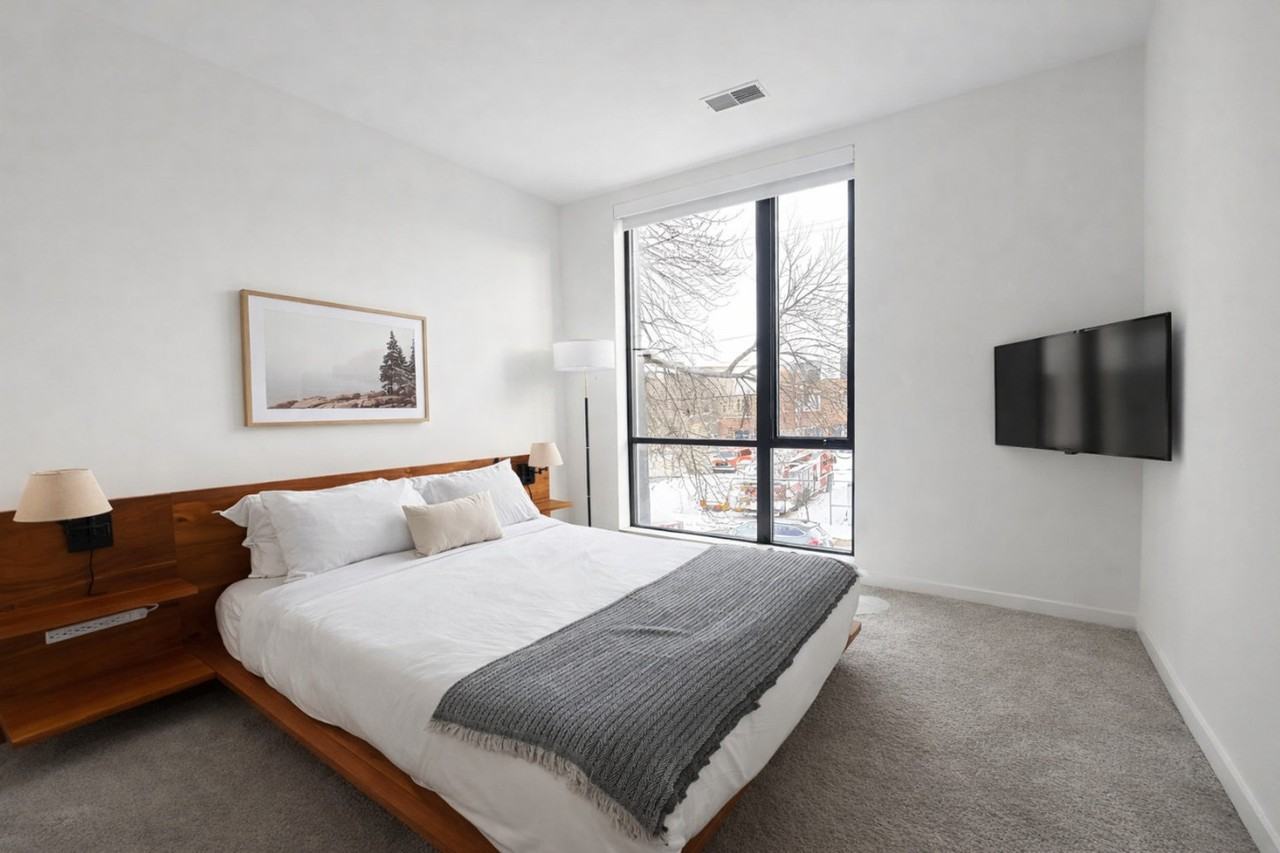 324 S 2nd St #1504186P - Photo 4 of 9