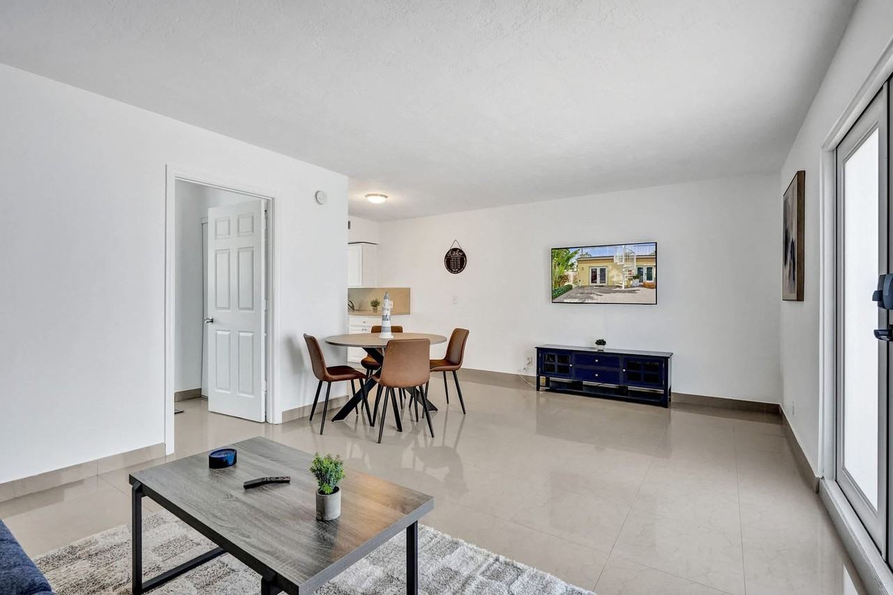 905 N Federal Hwy #1504074P - Photo 6 of 36