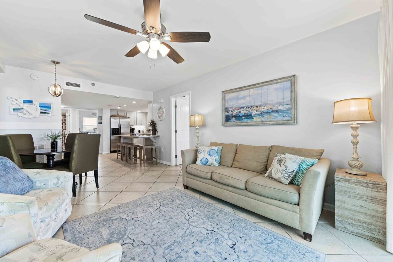 833 Santa Rosa Blvd #1502063P - Photo 3 of 38