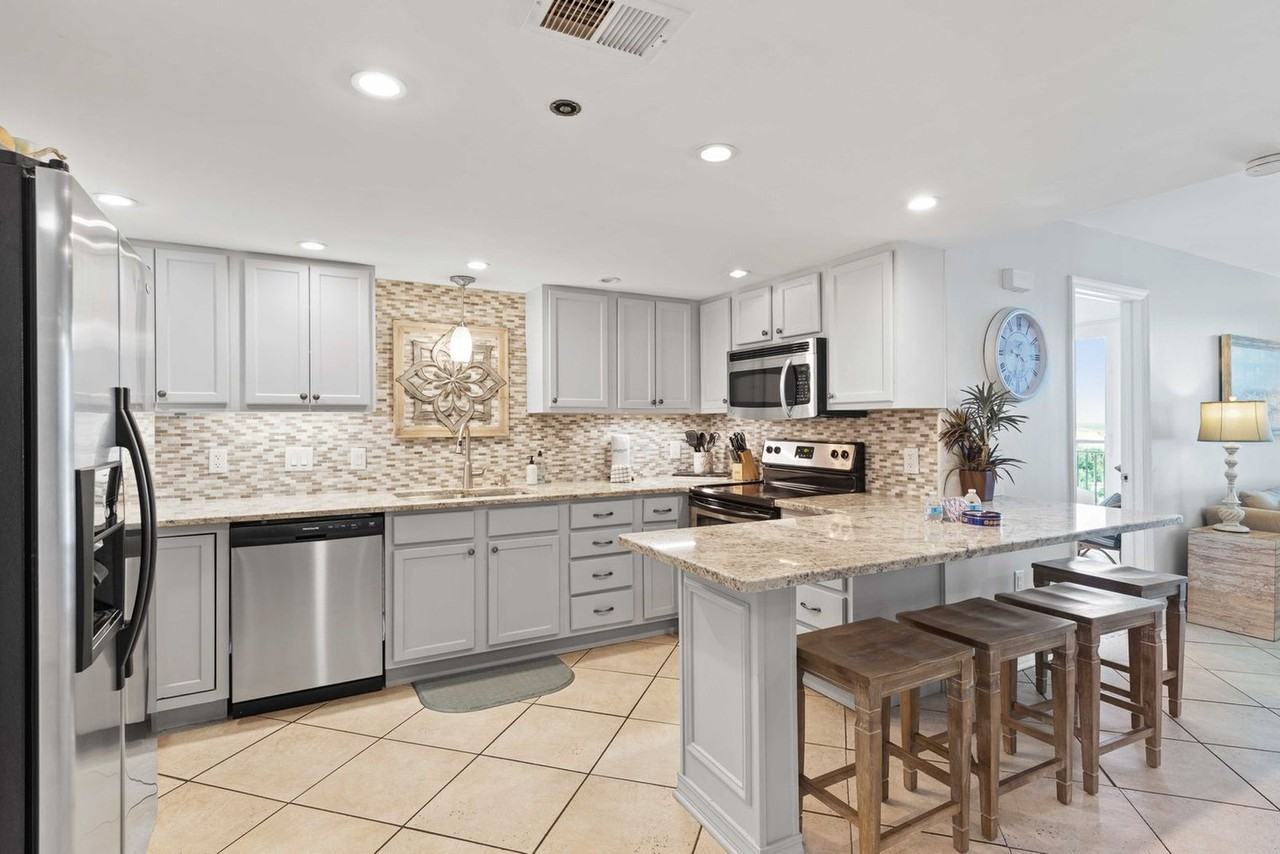 833 Santa Rosa Blvd #1502063P - Photo 5 of 38