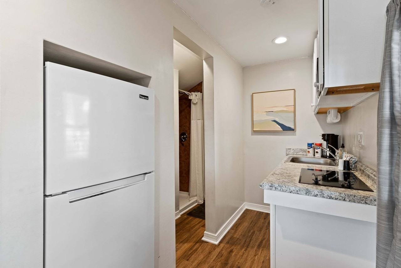 110 Eglin Pkwy Se #1502058P - Photo 2 of 11