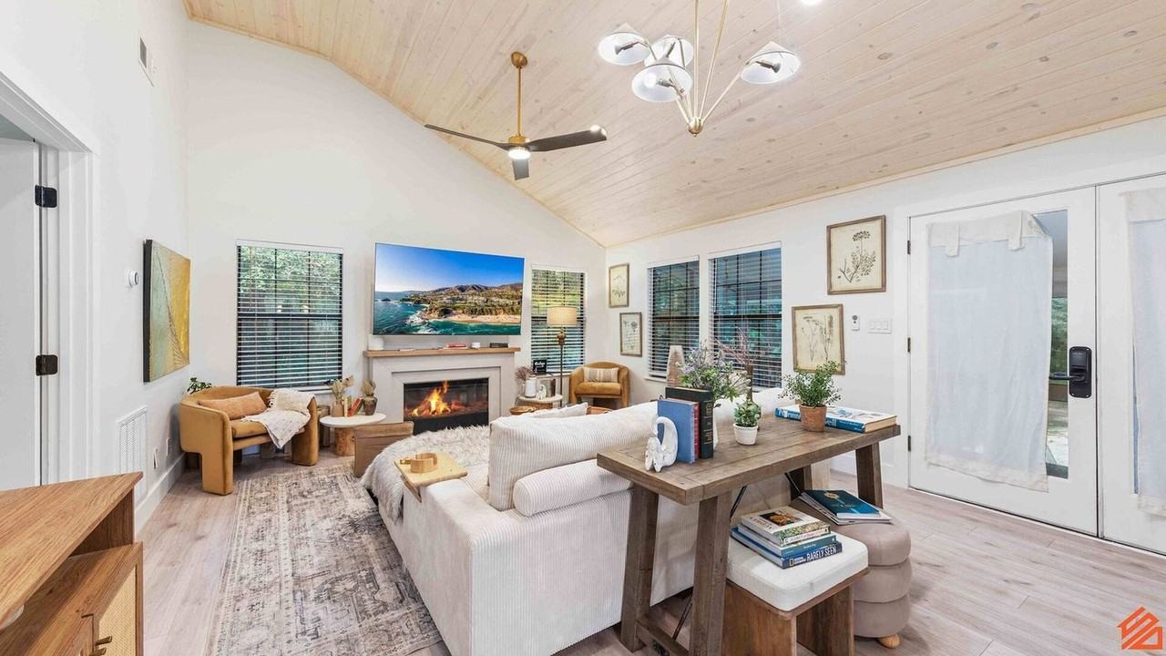 33 Santana Dr #1502049P - Photo 6 of 25