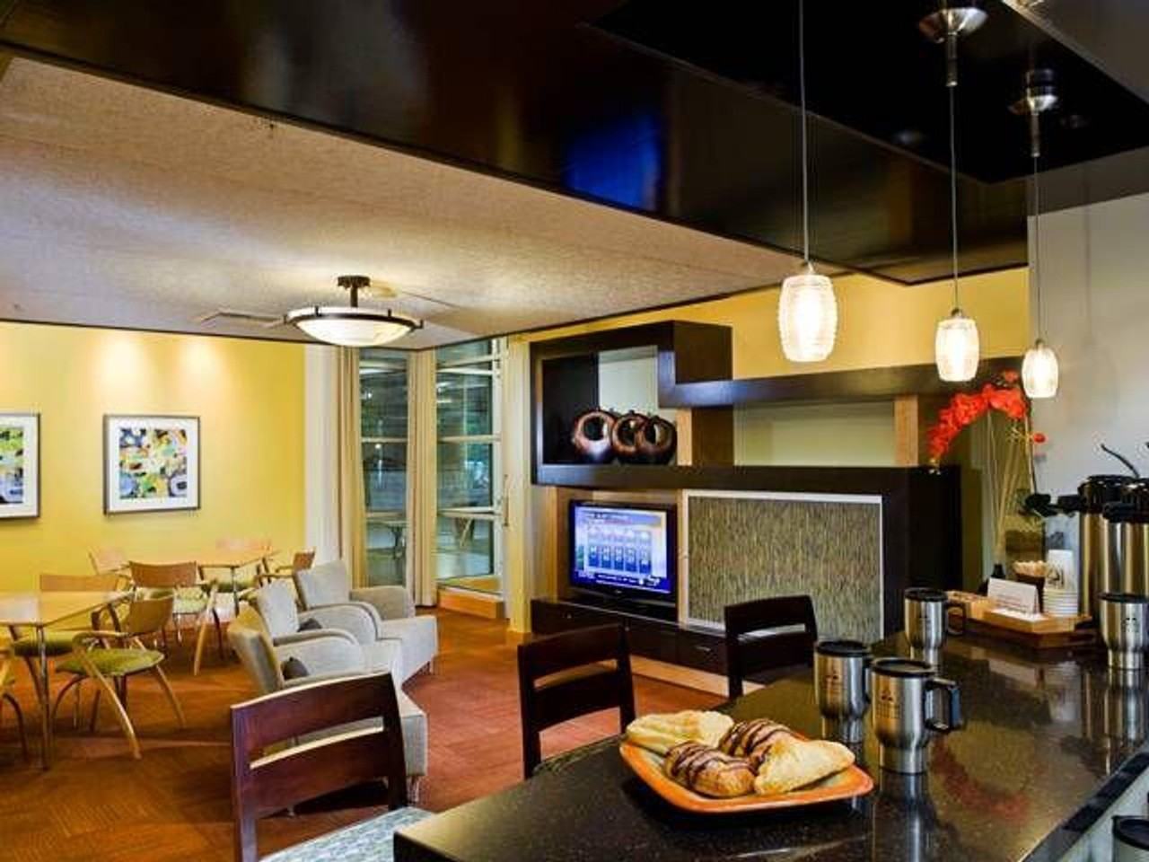 10410 Ne 2nd St #1506181P - Photo 7 of 8