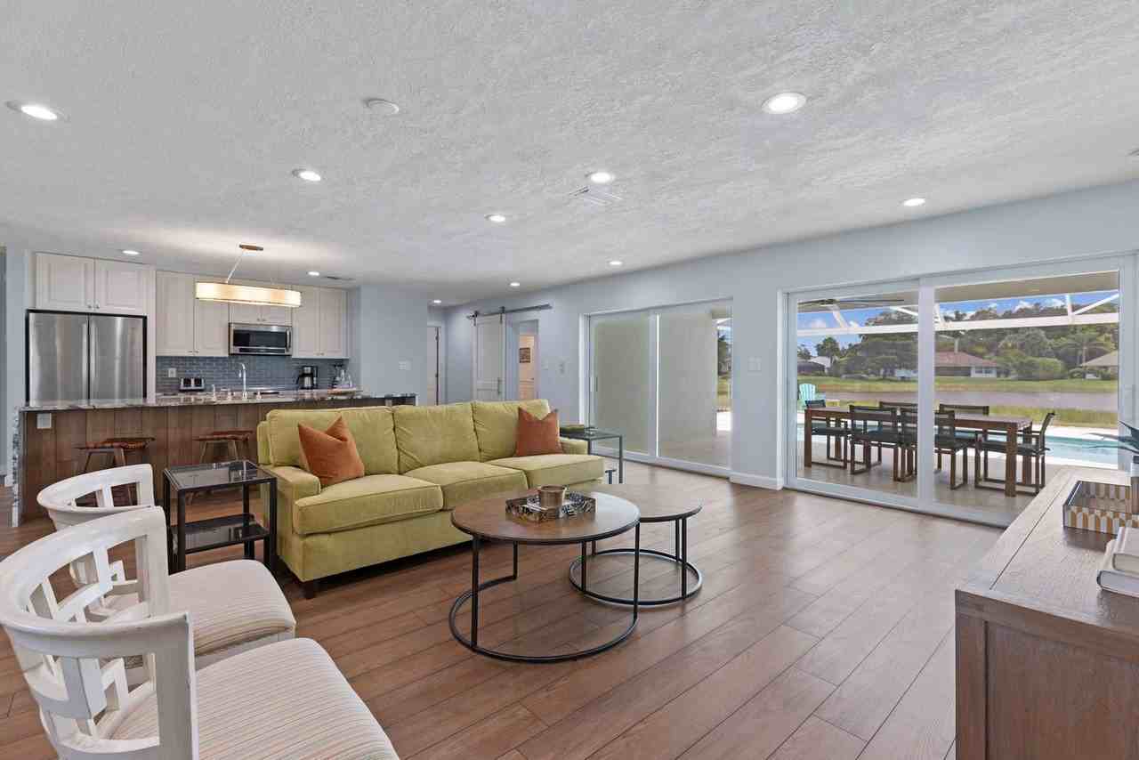 2218 Kings Lake Blvd #1504169P - Photo 4 of 36