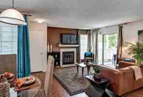 featured image of 11513 Windcrest Ln