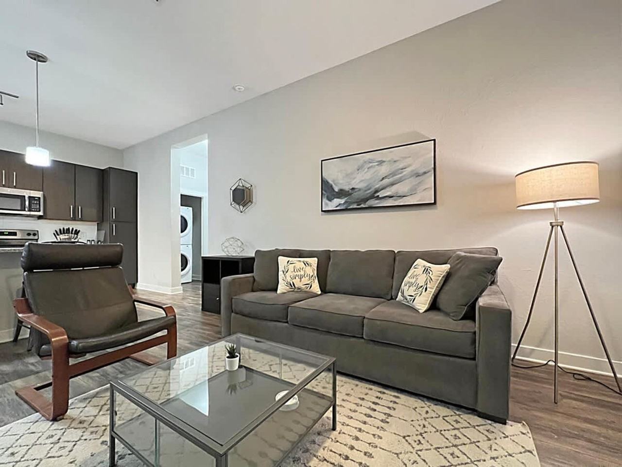 2615 N Grady Ave #1504556P - Photo 3 of 34