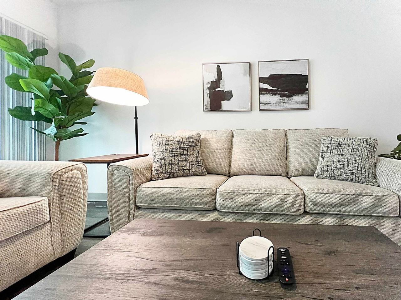 124 S Morgan St #1504565P - Photo 7 of 50