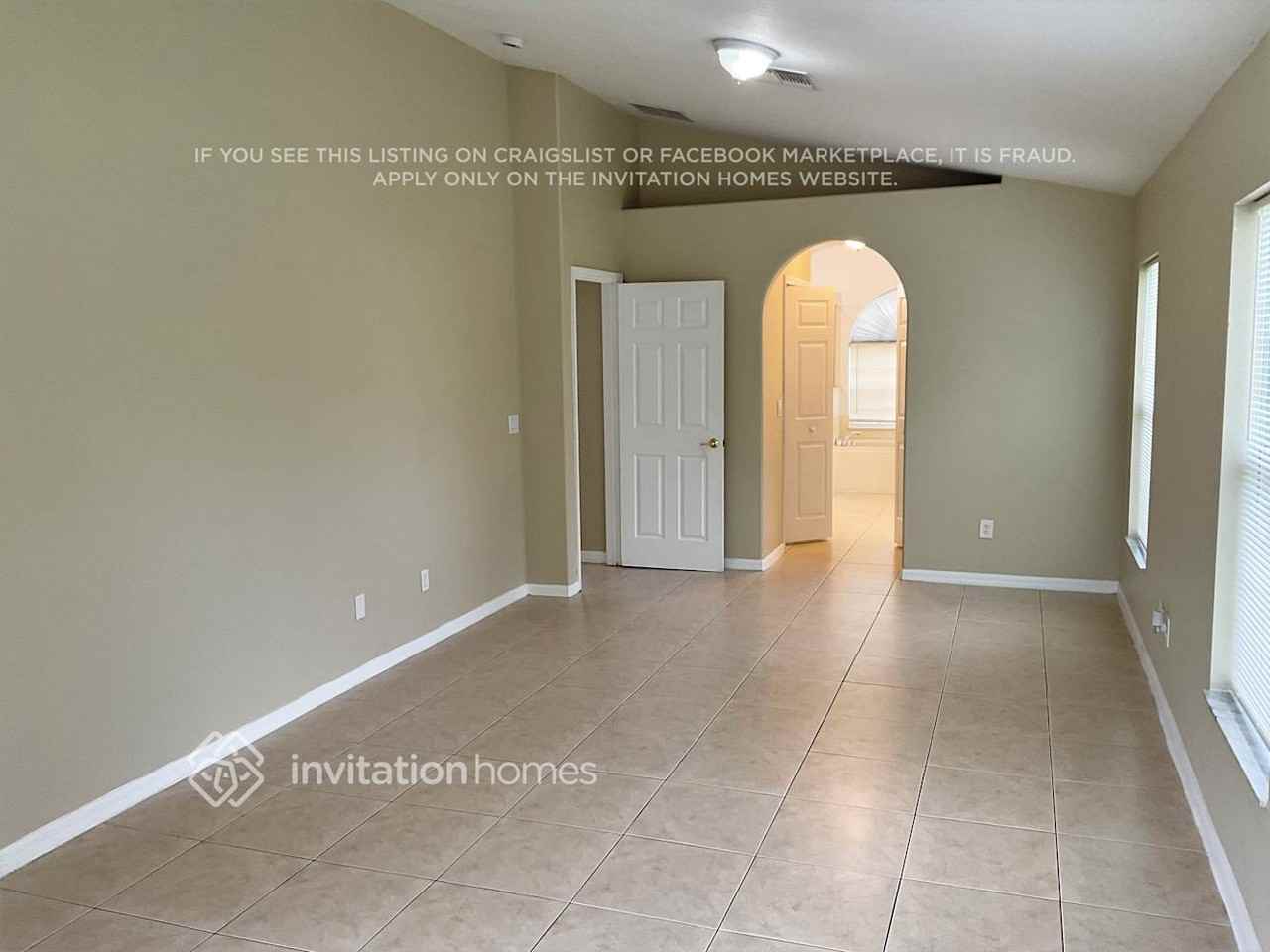 1741 Mohave Ct - Photo 3 of 11