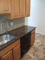 featured image of 432 W Queen Ln