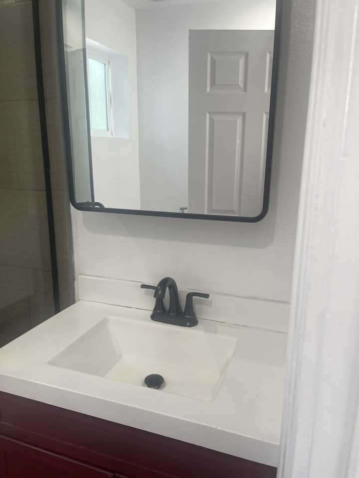 3403 Hollydale Drive #1 - Photo 6 of 7