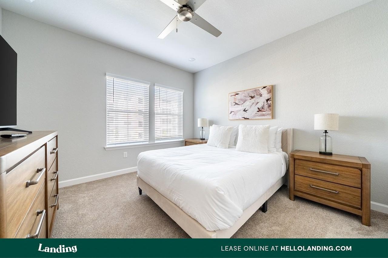 84 San Filippo Drive S.E. - Photo 4 of 50